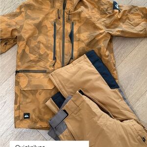 Quiksilver Tan and Brown Camou Jaket Amazon pants